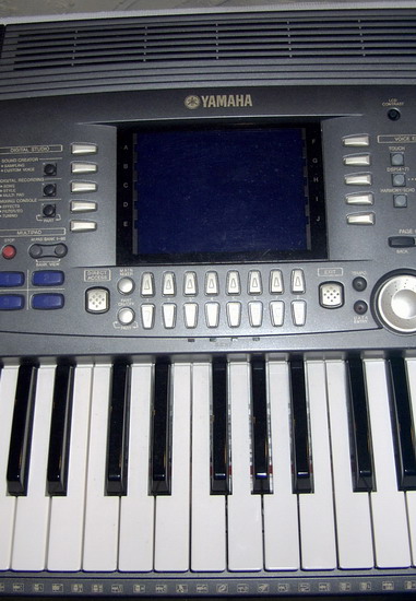 Yamaha PSR 9000